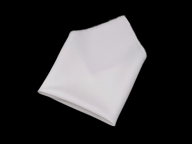 Žepni robec iz satena matte white -ročno delo