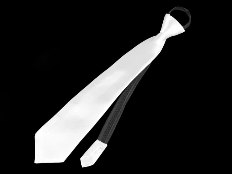 Bijela party kravata Kravata dužina 37 cm širina 7 cm